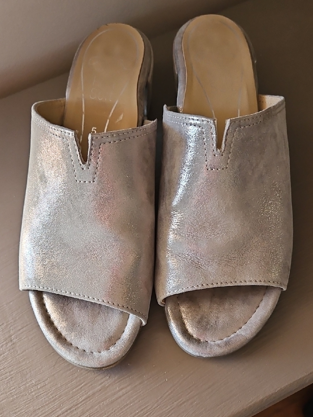 ARA GERTY HIGH SOFT SILVER LEATHER SLIDE SZ 5= 7.5-8